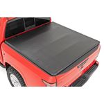 Soft Tri-Fold Bed Cover 5' Bed Nissan Frontier 2WD/4WD (2022-2024) (41805522) 1