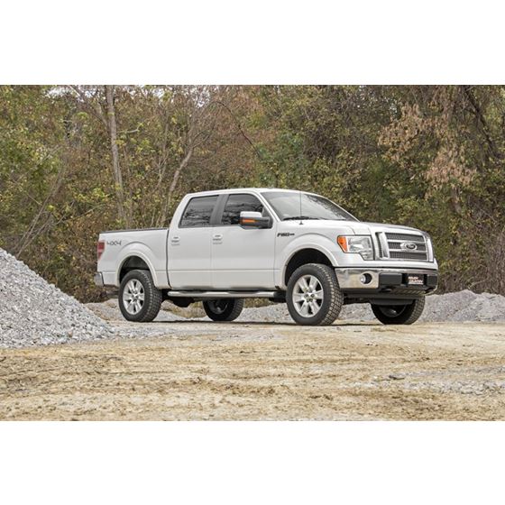 2 Inch Leveling Kit Red Ford F-150 2WD/4WD (2009-2013) (568RED) 3