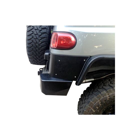 Toyota FJ Cruiser Rear Corners for 1 Body Lift and Warrior Tube Flares 1