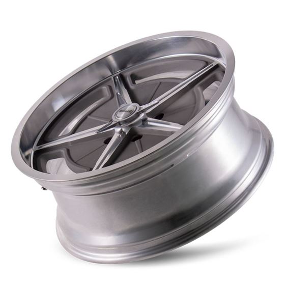 605 605 MACHINED SPOKES and LIP 17X8 5127 0MM 8382MM 3