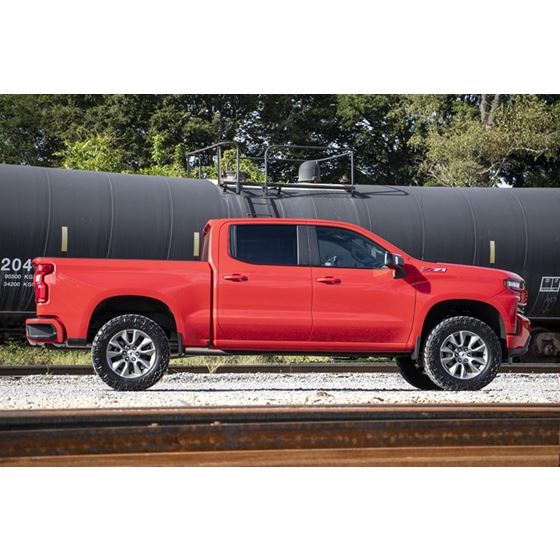 3.5 Inch Lift Kit GMC Sierra 1500 2WD/4WD (2019-2024) (22630RED) 3