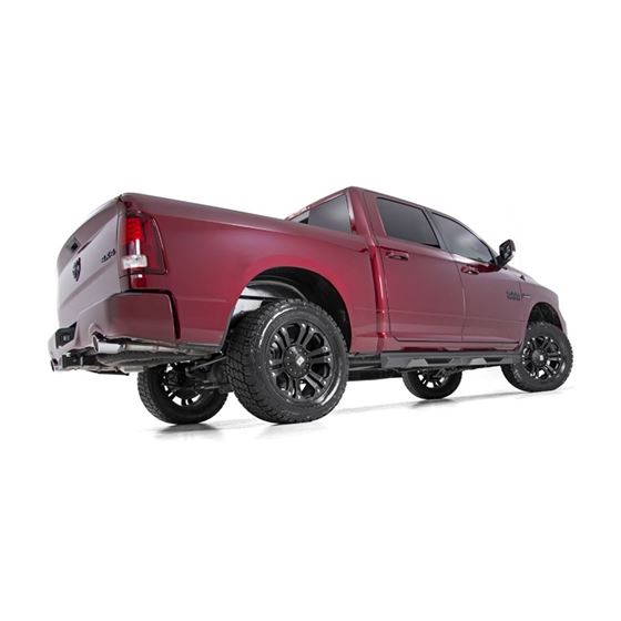 3 Inch Lift Kit M1 Struts/M1 Ram 1500 4WD (2012-2018 and Classic) (31240RED) 3