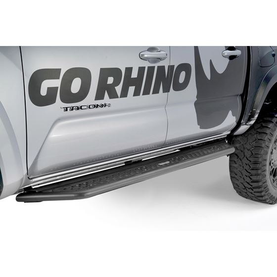 Dominator Xtreme D6 Side Steps with Rocker Panel Mounting Kit - Double Cab Only (D64432T) 3