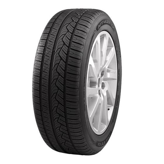 285/45R22 114V XL NT421Q BW (210930) 1