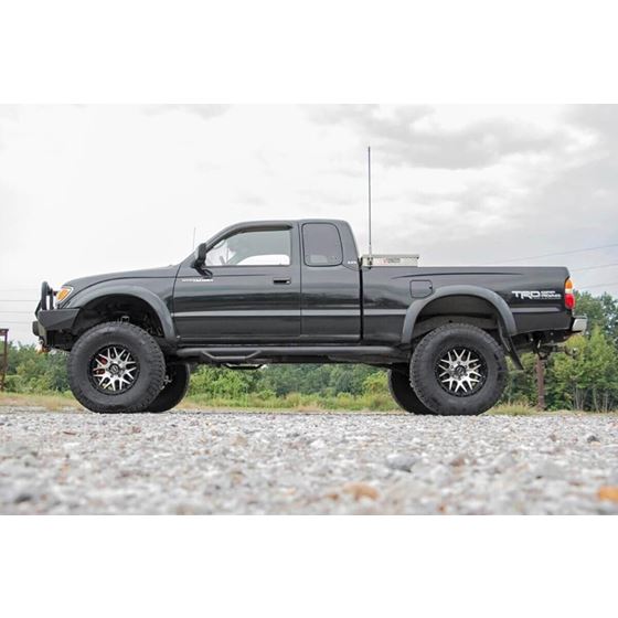 6 Inch Toyota Suspension Lift Kit 95-04 Tacoma 4WD/2WD Rough Country 3