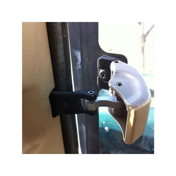 Xtracab Rear Quarter Window Latch Hinge Pivot3