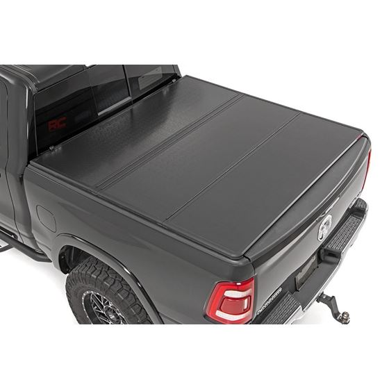 Hard Folding Bed Cover 5.5 Ft Bed Ram 1500 2WD/4WD