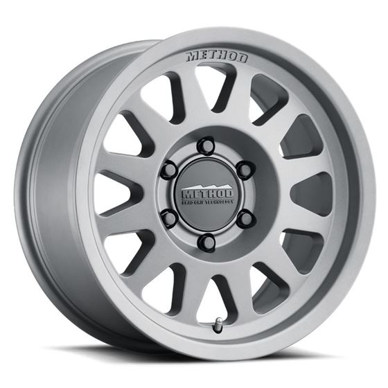 MR704 Bead Grip 17 x 85 Titanium1