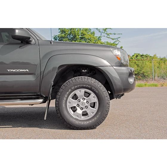 2 Inch Leveling Lift Kit 05-20 Tacoma Red Rough Country 3