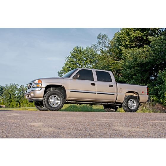 1.5-2 Inch Lift Kit V2 Chevy Silverado and GMC Sierra 1500 4WD (1999-2006 and Classic) (28370) 3