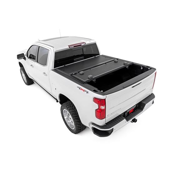 Hard Low Profile Bed Cover 5'9" Bed Chevy/GMC 1500 (19-24) (47120580B) 3